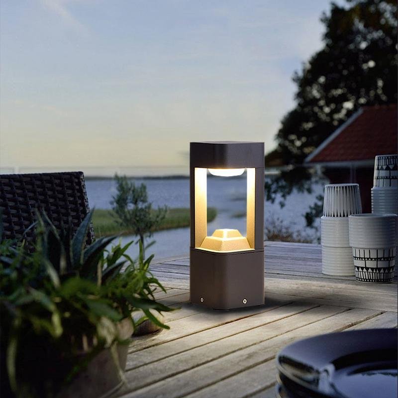 Contemporary Waterproof Black Aluminum Pathway Lights LED Outdoor Landscape Lighting
