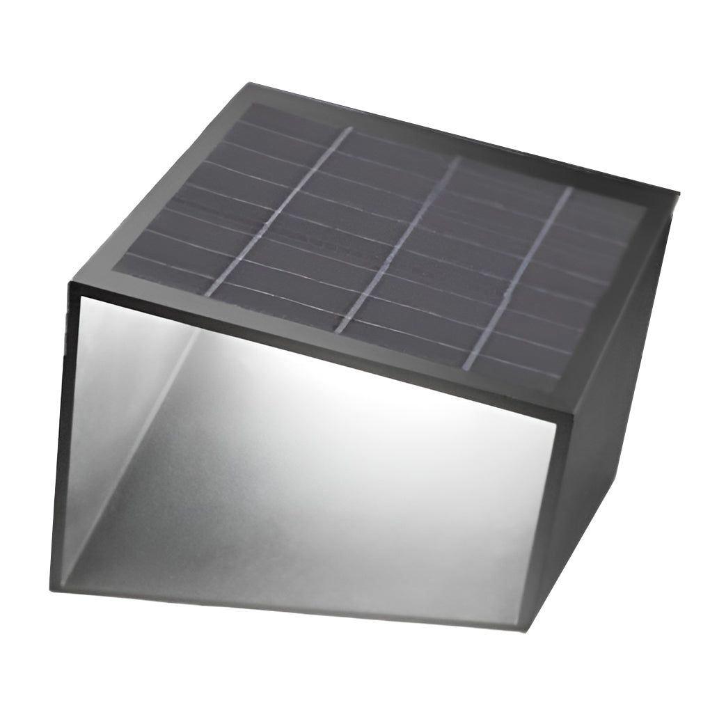 Unique Stainless Steel Artful Cube Outdoor Landscape Light Modern Geometric Illumination