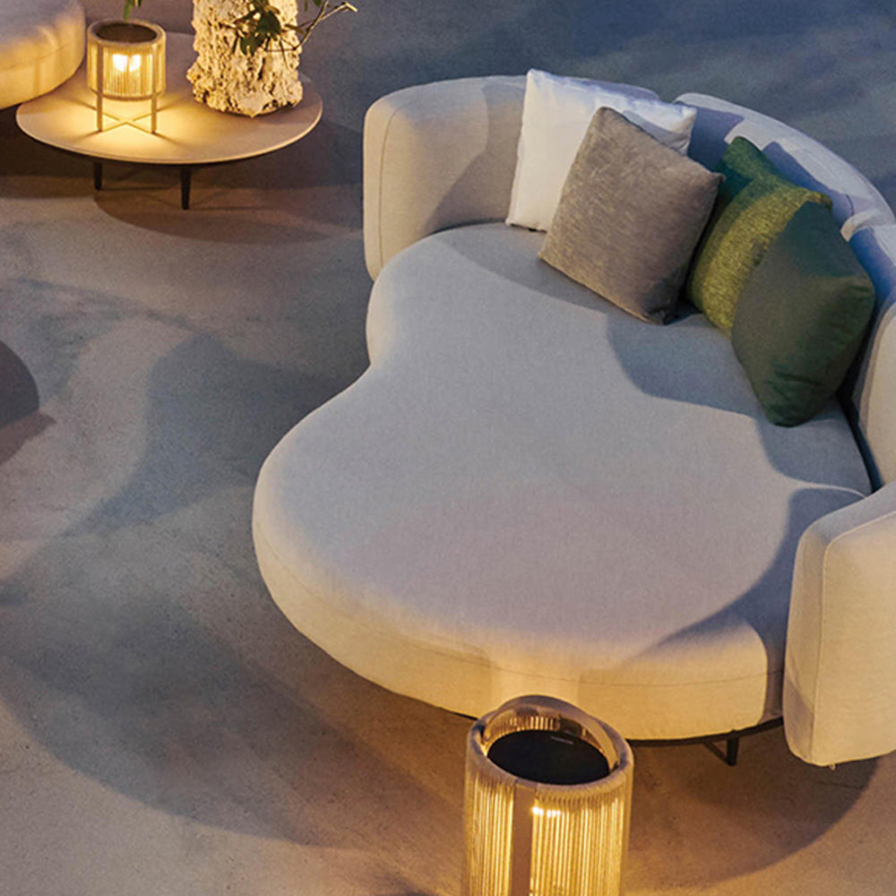 Ray Minimalist Cylinder Solar Outdoor Floor Lamp - Lamp Outdoor