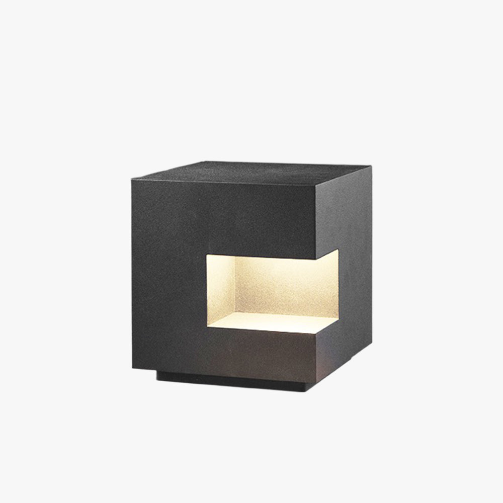 Ray Simple Cube Solar Rechargeable Metal Floor Lamp - Lamp Outdoor