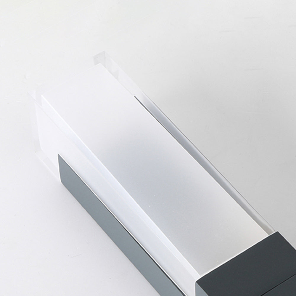 Ray Modern Metal Solar Outdoor Path Light - Lamp Outdoor