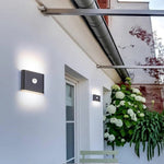 Ray Modern Rectagulart Metal Outdoor Wall Lamp - Letslighting