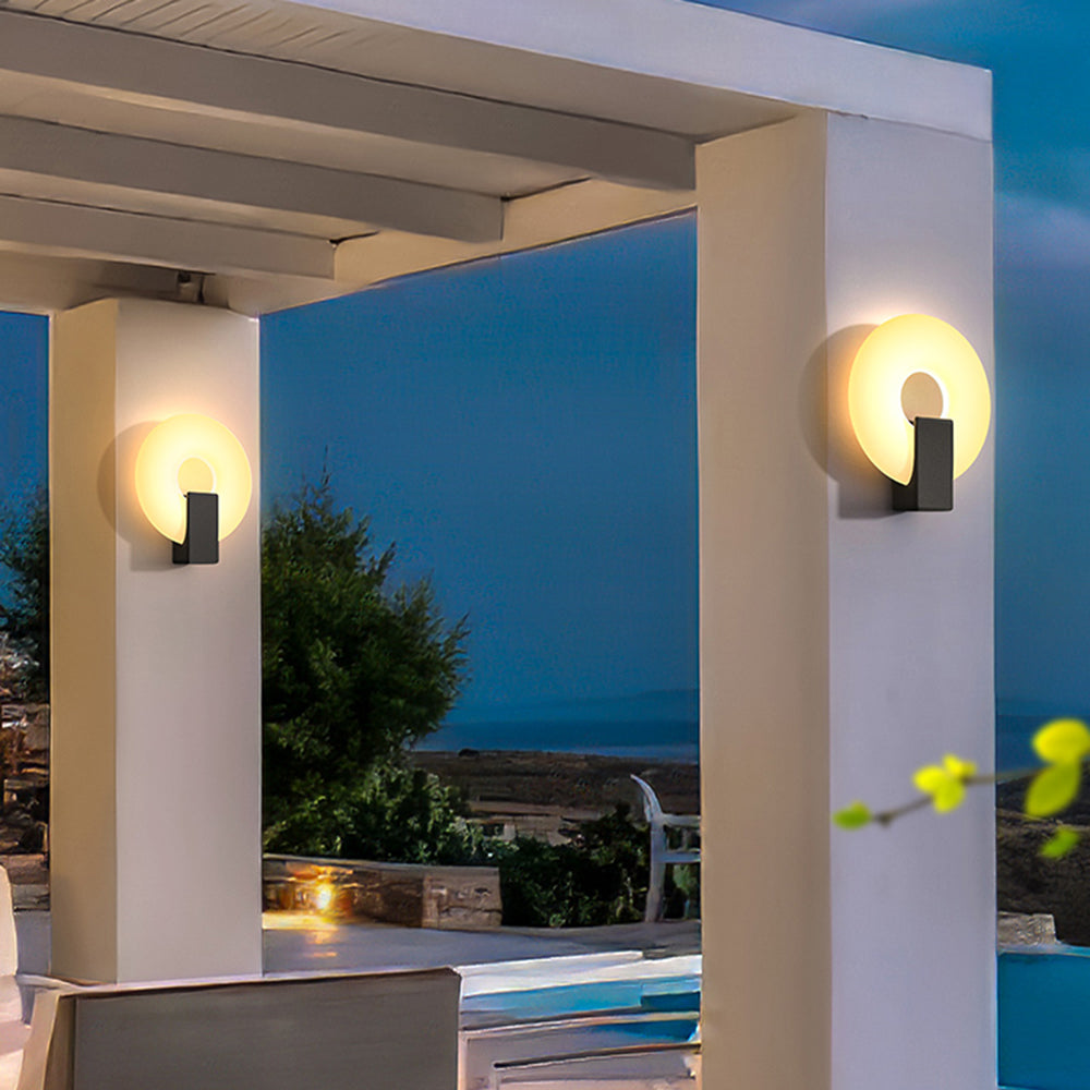 Arisha Modern Metal Acrylic Solar Waterproof Outdoor Wall Lamp - Letslighting