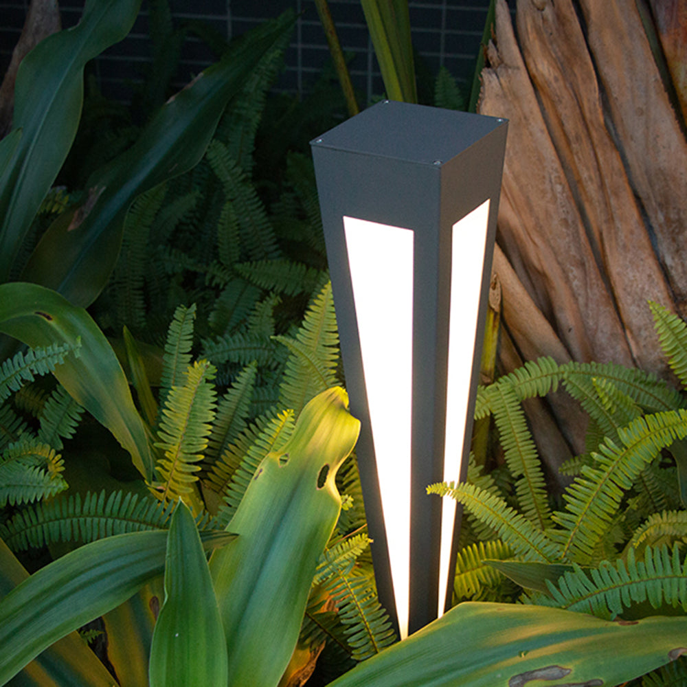 Valentina Modern Trigonal Linear Solar Outdoor Path Light - Lamp Outdoor