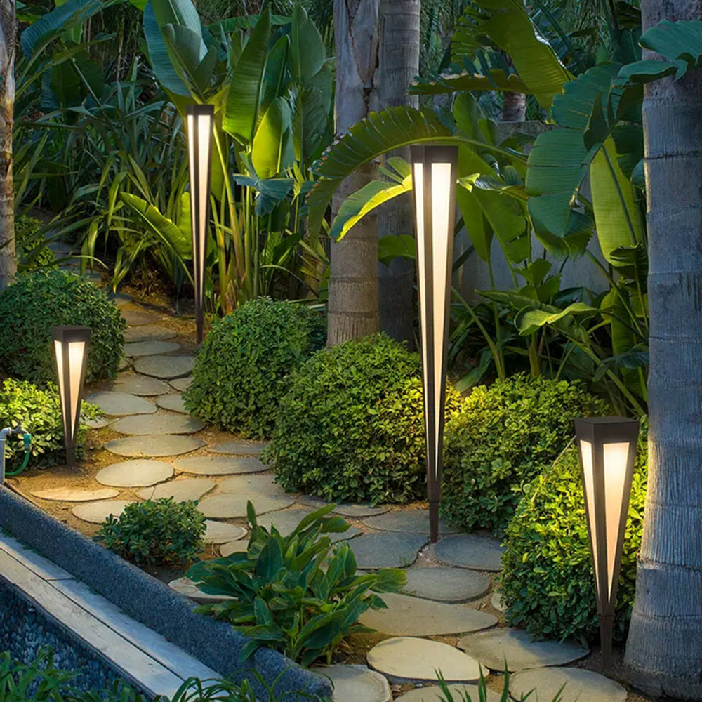 Valentina Modern Trigonal Linear Solar Outdoor Path Light - Lamp Outdoor