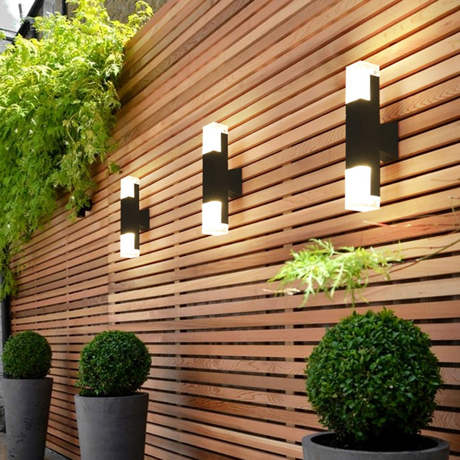 Ray Modern Rectangular Metal Outdoor Wall Lamp - Lamp Outdoor