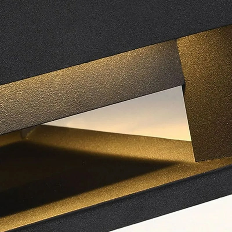 Ray Post Modern Solar Square Metal LED Outdoor Light - Lamp Outdoor