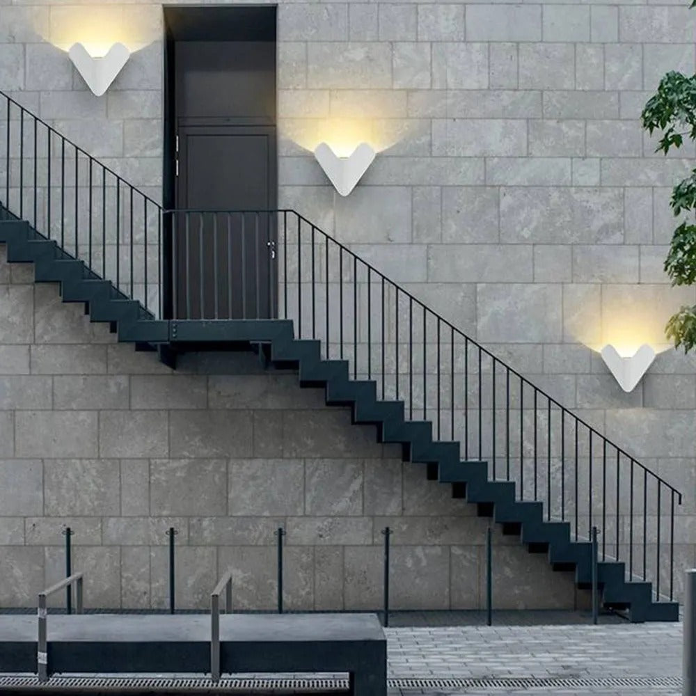 Ray Minimalist Triangle Metal Outdoor Wall Lamp Balck - Lamp Outdoor