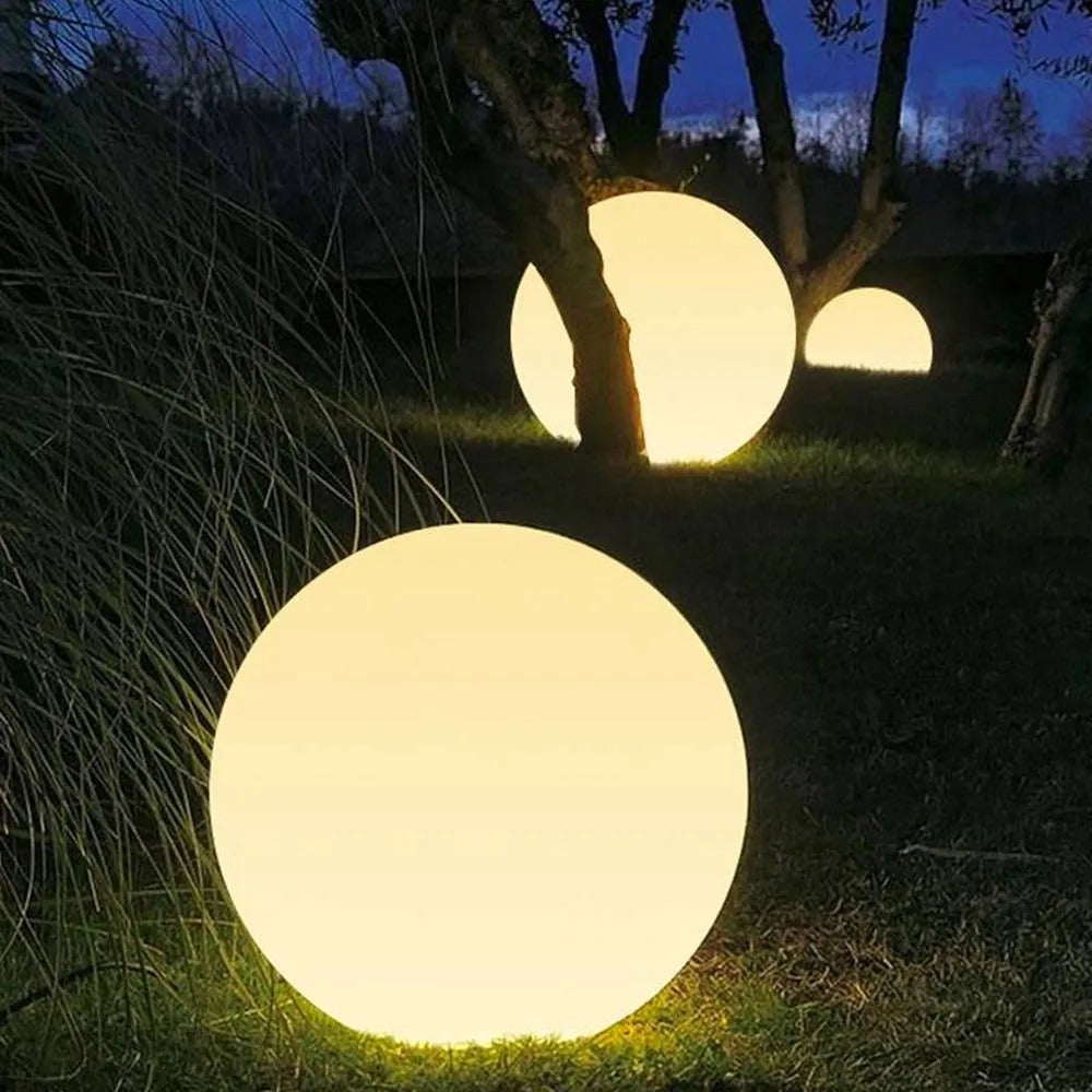 Aria Minimalist Globe LED Outdoor Light Resin - Letslighting