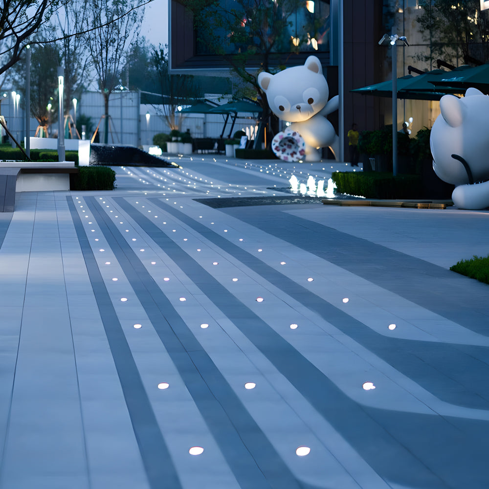Single underwater LED light with central mounting system for fountain installation