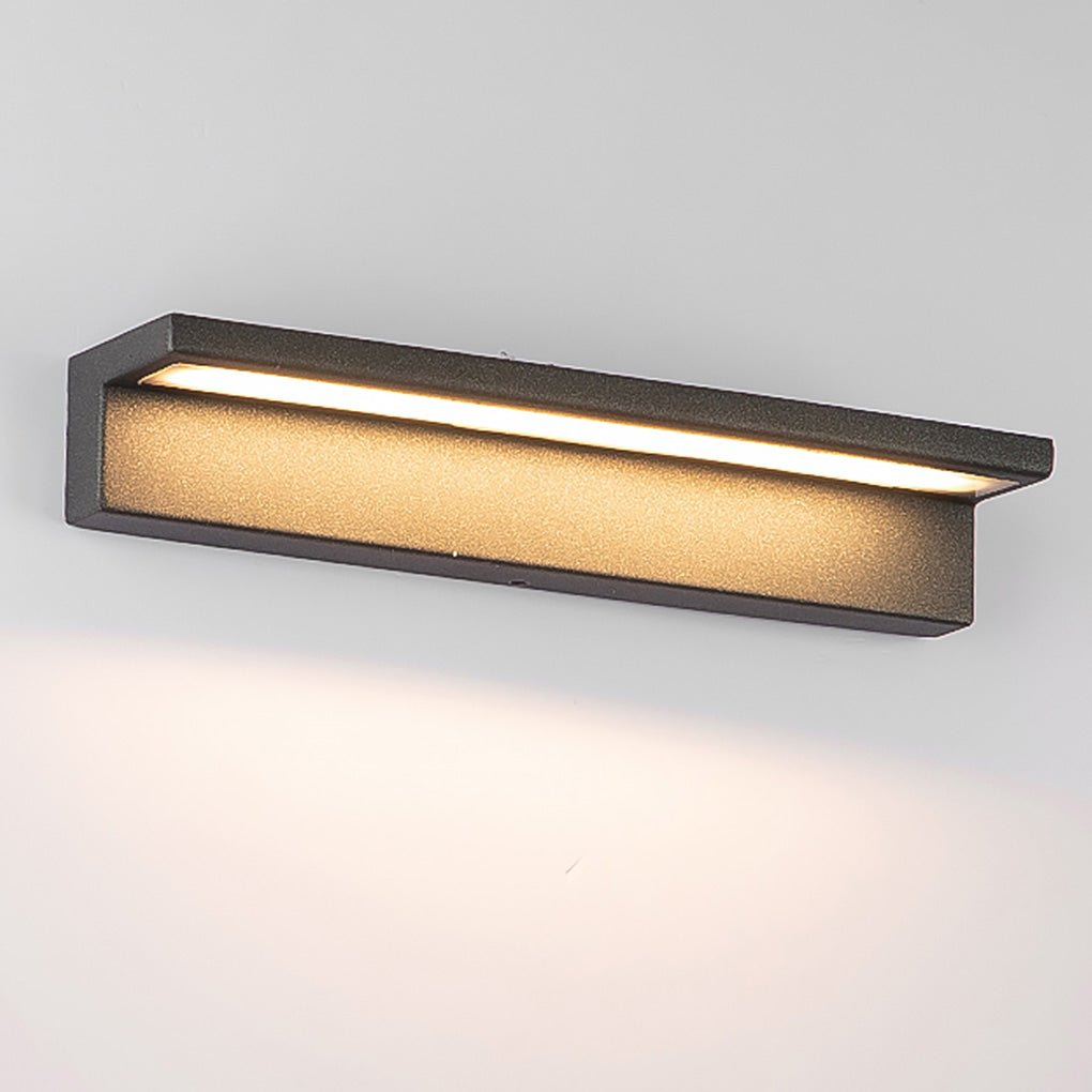 Contemporary Stainless Steel Linear LED Strip Outdoor Wall Light – Modern, Weatherproof for Garden Villa