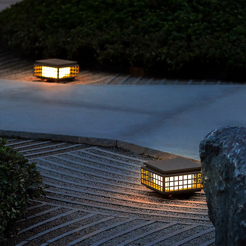 Elegant Solar LED Garden Lamp Vintage Hollowed Pattern, Weatherproof Metal Design